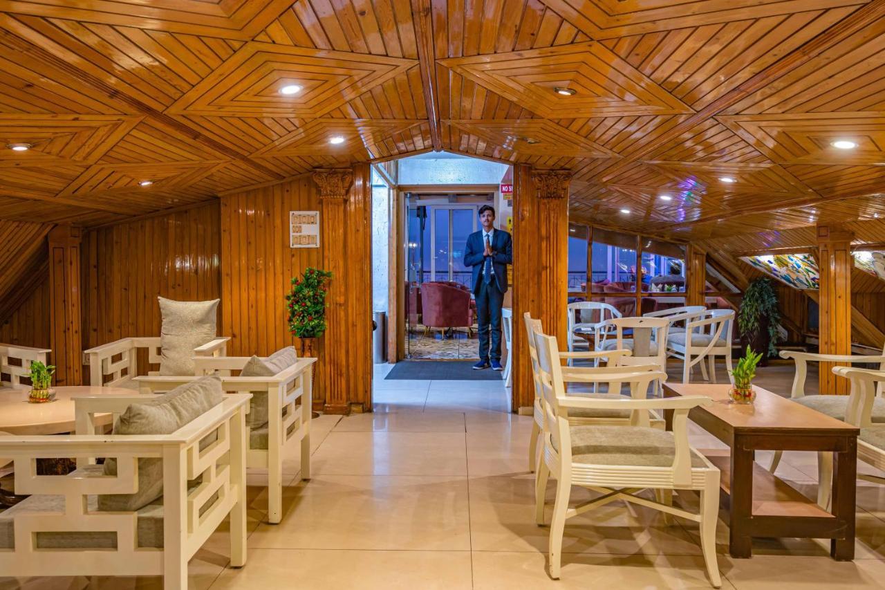 Ashiana Clarks Inn Шимла Экстерьер фото